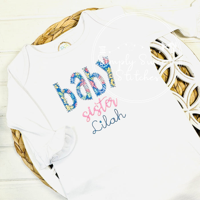 2611 - BABY SISTER SCRIPT - APPLIQUE BABY GOWN