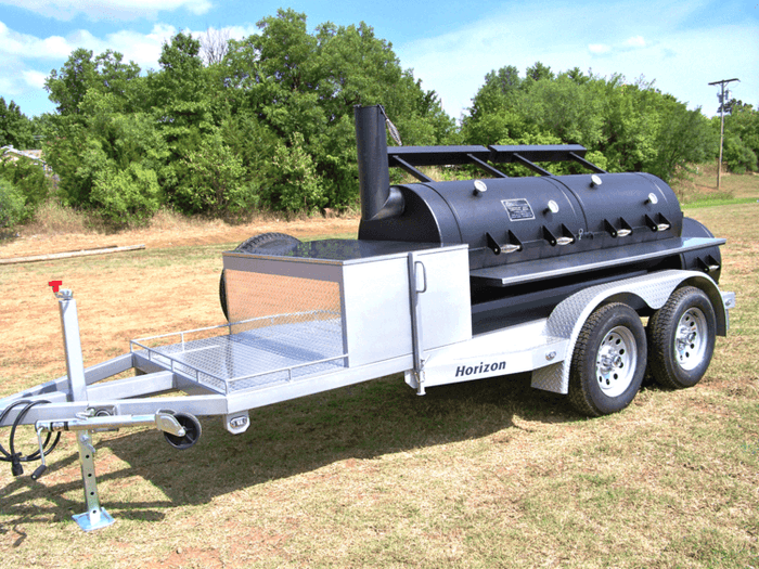 Horizon Smoker Extended Front Cargo Area w/ Railing - Smoker Guru