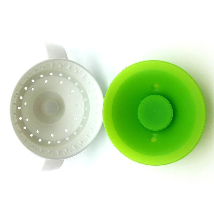 Leak-Proof Rotatable Magic Learning Cup for Babies - 240ml Silicone Sippy Cup - Multiple Colors