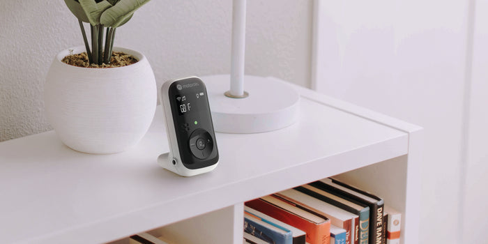 Motorola PIP11 Audio Baby Monitor, Long Range, No WiFi