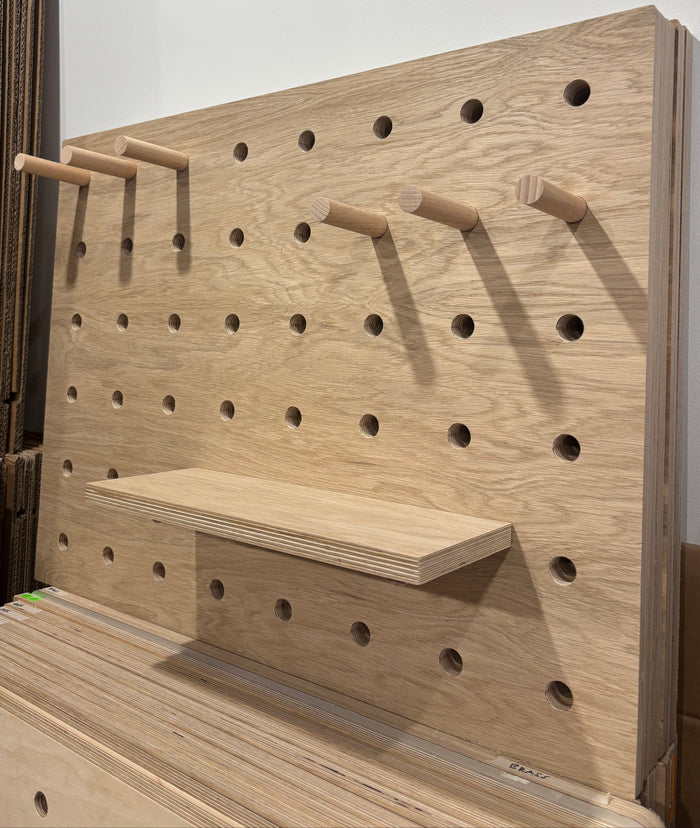 Peg-it-all Little Pegboard in oak veneer plywood