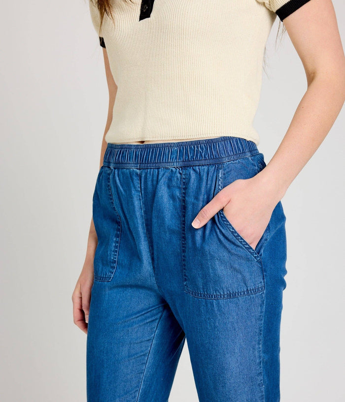 Phoebe Pant
