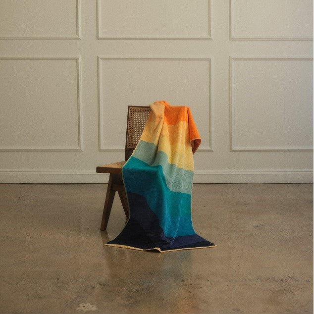 Shores Premium Woven Towel