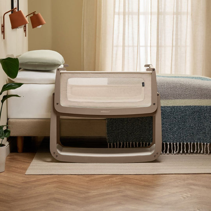 Snuz US SnuzPod5 Bedside Bassinet Mocha SnuzPod5 Bedside Bassinet Mocha