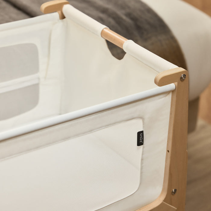 Snuz US SnuzPod5 Bedside Bassinet Natural SnuzPod5 Bedside Bassinet Natural
